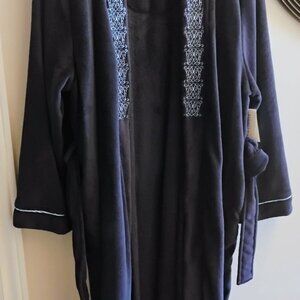 NWT Vintage Vanity Fair Navy Blue Embroidered Wrap Robe Size 18 Sears #47273